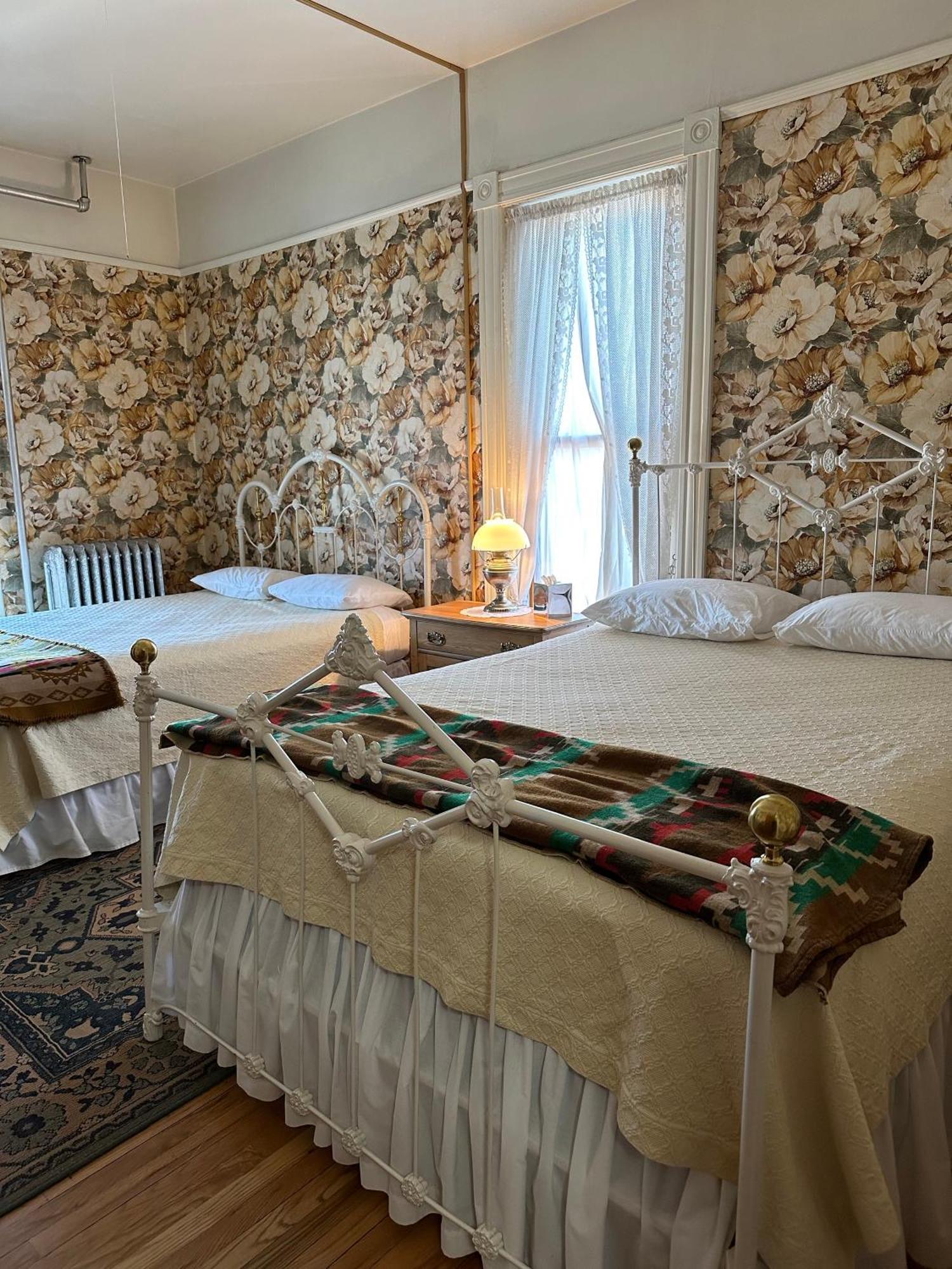 Gable House Bed And Breakfast Inn Durango Ngoại thất bức ảnh